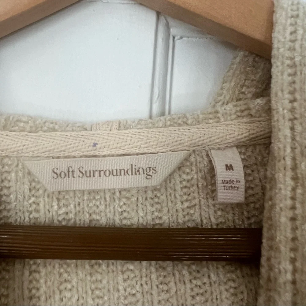 SOFT SURROUNDINGS Cream Hoodie in Size Medium - Picture 4 of 6